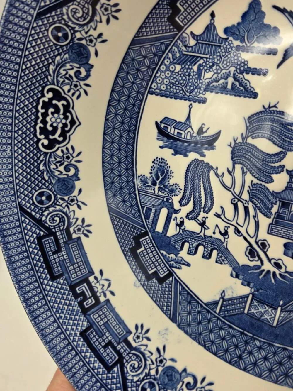 Churchill Willow Blue 9 Inch Round Deep Vegetable Bowl Georgian Shape